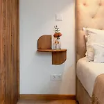 Premium Downtown Apartment *